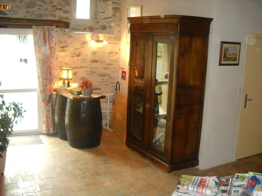 Domaine De La Cour Bed & Breakfast Sainte-Gemme-dʼAndigné Dış mekan fotoğraf